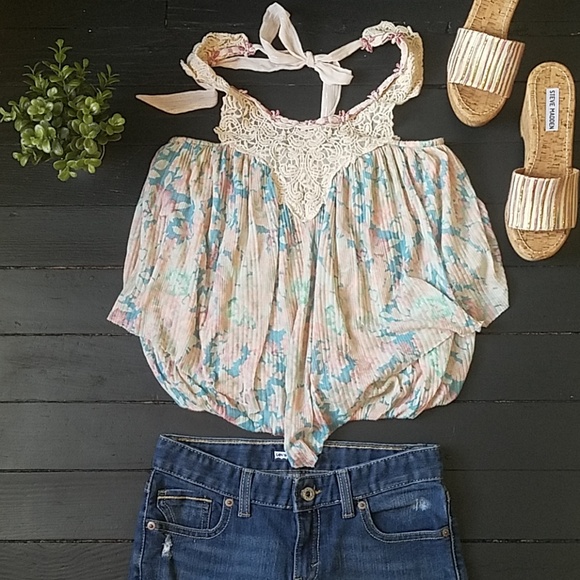 Free People Tops - Free people crop blouse